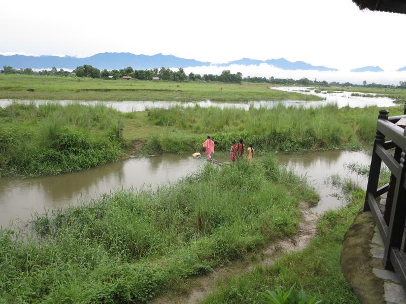Hotel Sapana Village Lodge Chitwan Zewnętrze zdjęcie